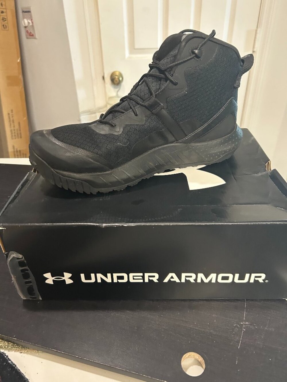Under Armour A Micro G® Valsetz 10.5 Wide (2E)